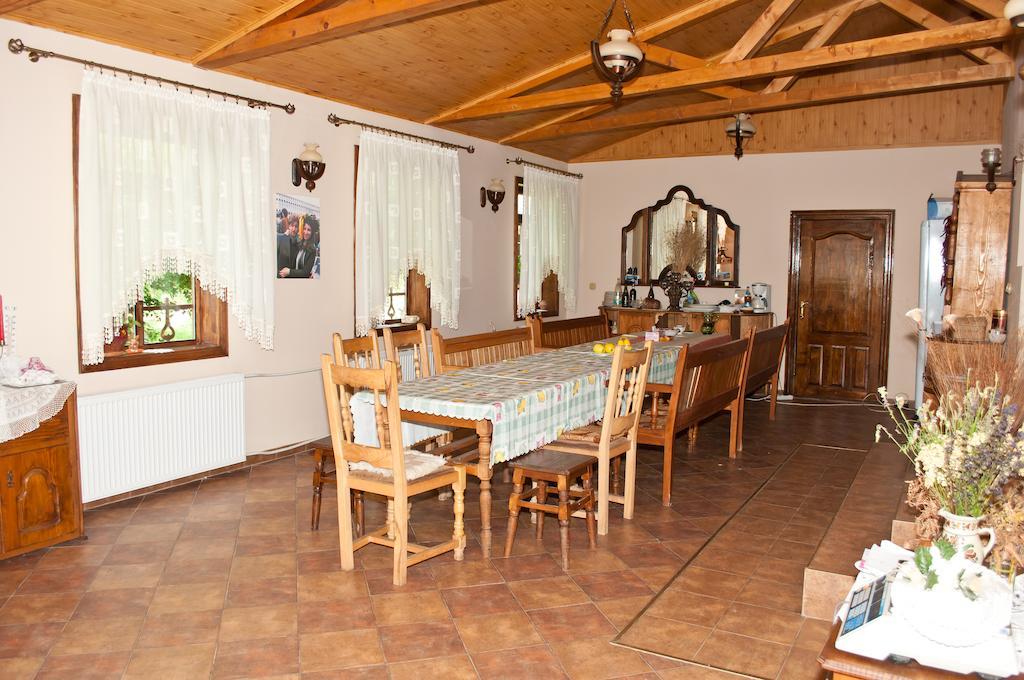 Casa Lidia Lepsa Exterior photo